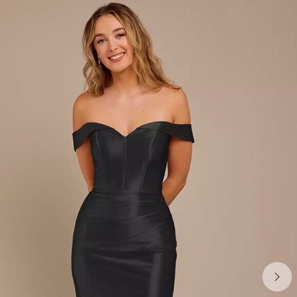 David's Bridal Dresses & Skirts - Unopened David's Bridal Galina Signature Sculpting Satin Off-the-Shoulder Dress